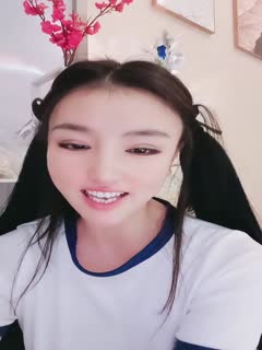 直播_新下海网红美女！扎起双马尾超甜美！撩起衣服大奶子，浴室衬衣湿身诱惑，骚穴特写...的封面图